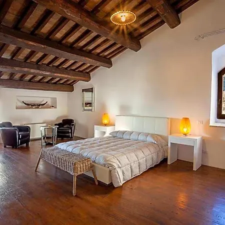Il Castello Di Campello Apart Otel