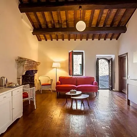 Il Castello Di Campello Apart Otel