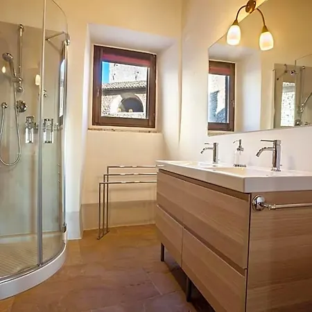 Apart Otel Il Castello Di Campello 4*