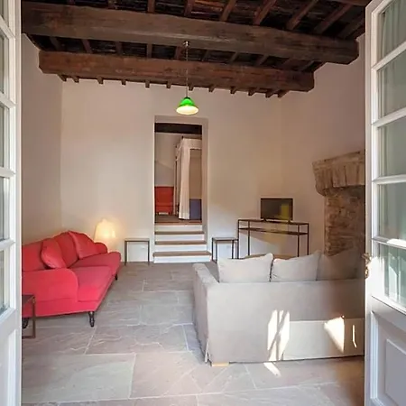 Il Castello Di Campello 4*