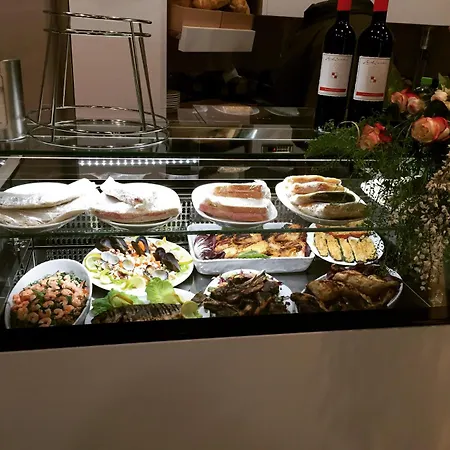 Il Castello Di Campello Кампелло-суль-Клитунно