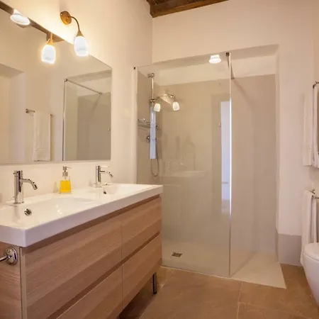 Il Castello Di Campello