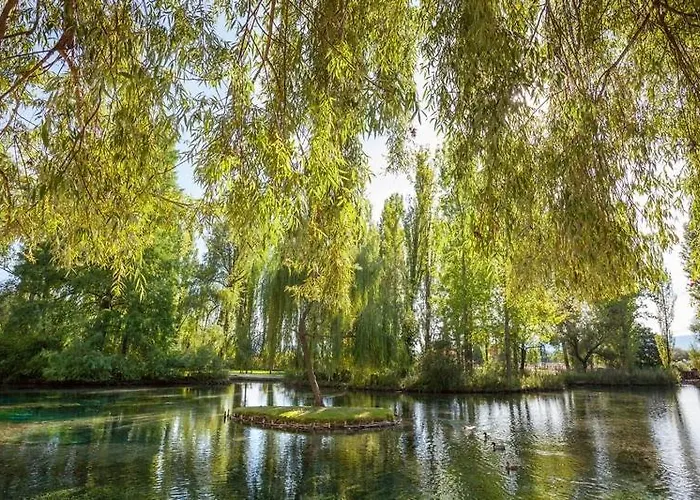 Il Castello Di Campello